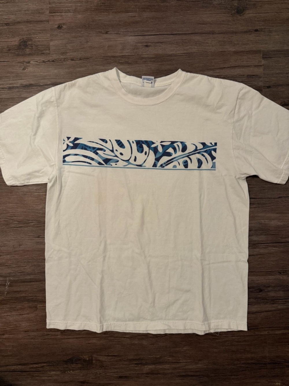 Cream Short-Sleeve Tee with Blue Tropical Chest Panel
